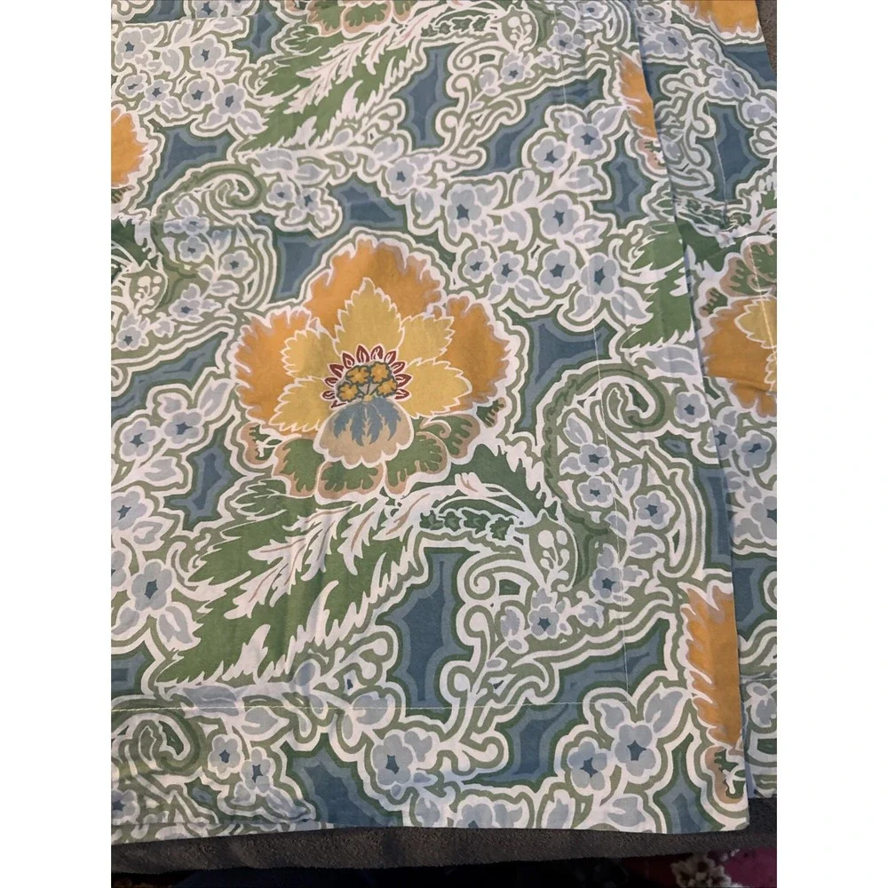 Set Of 2 Pottery Barn Floral Print Pillow Shams Standard Size 24